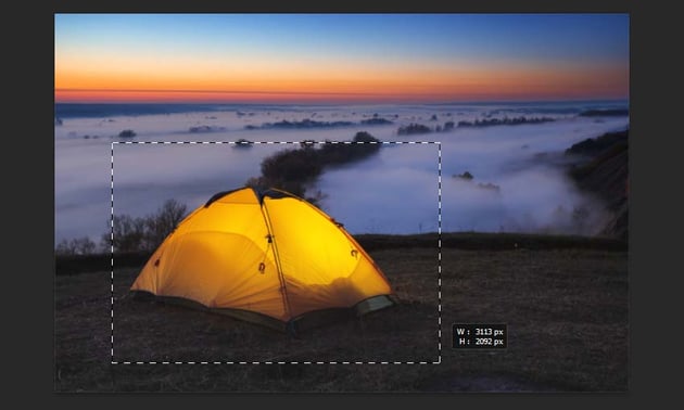 Crop images in Photoshop: making a selection.